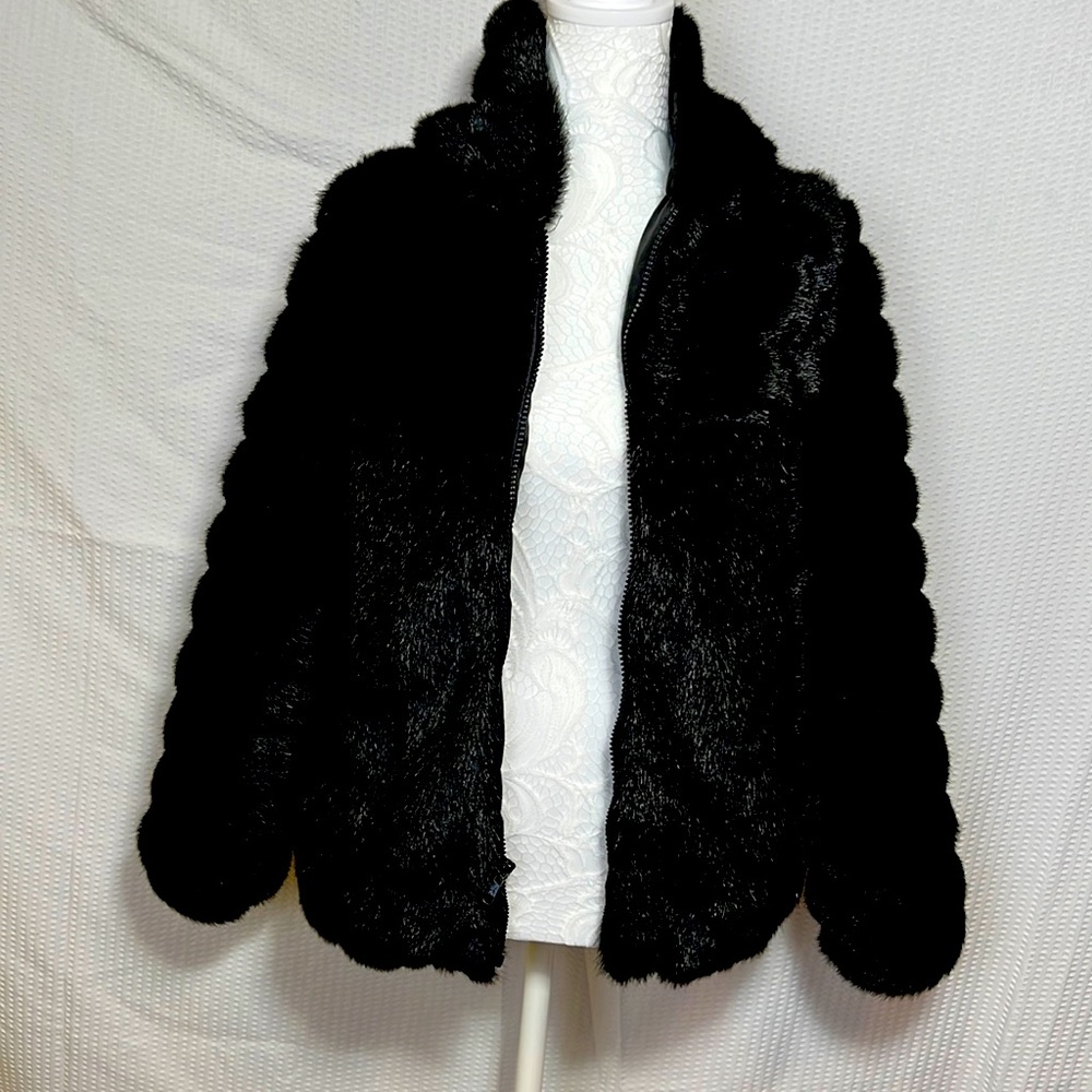 Rothschild Black Faux Fur Hooded Coat - Size Large  (14/16), Like New